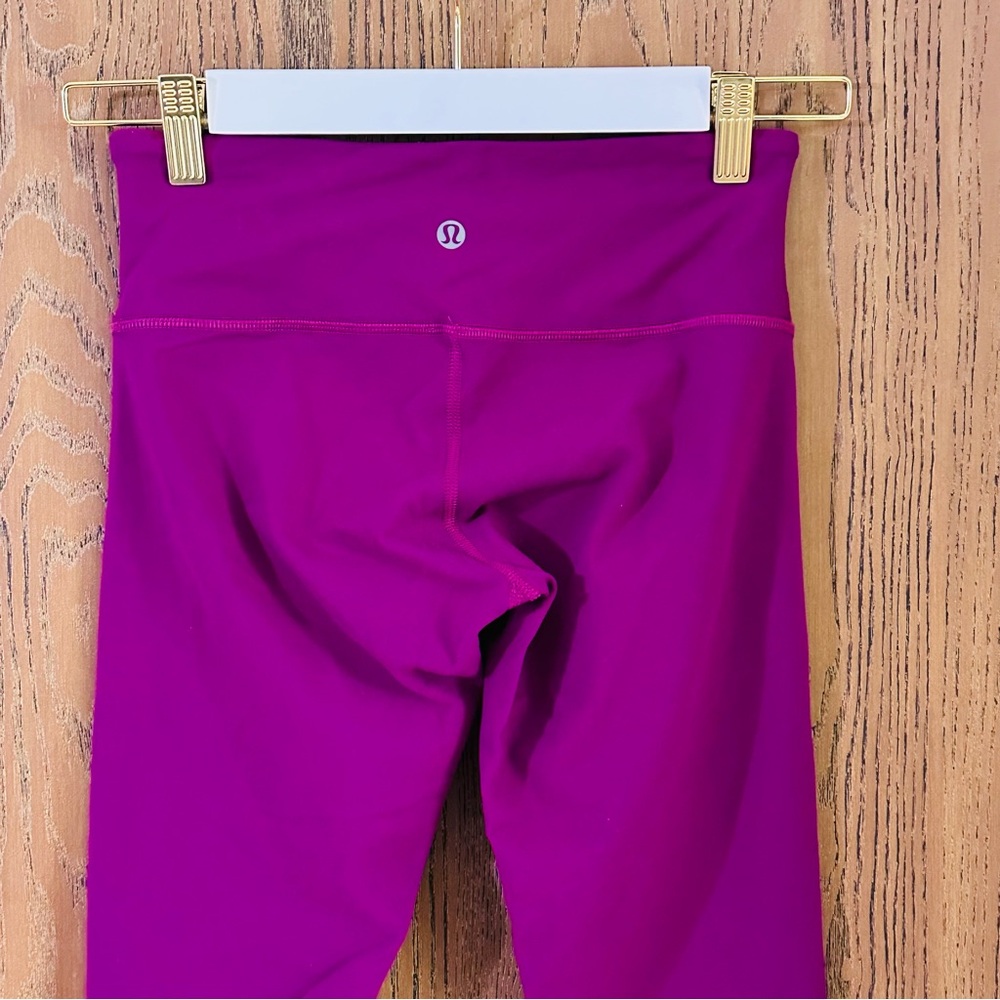 Lululemon Invigorate Magenta Purple Leggings - Picture 4 of 5